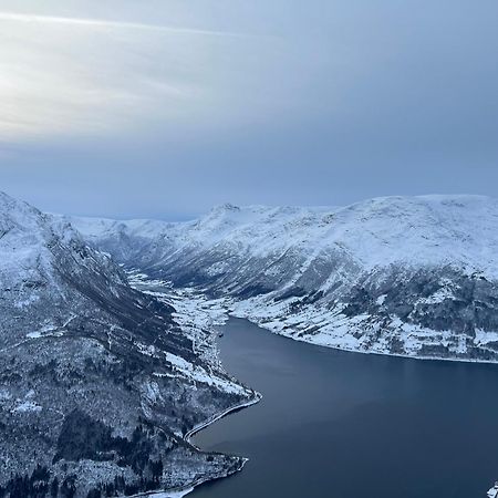 Naustvoll Villa Olden Eksteriør billede
