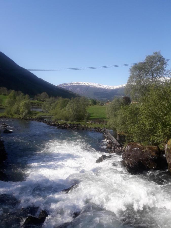 Naustvoll Villa Olden Eksteriør billede