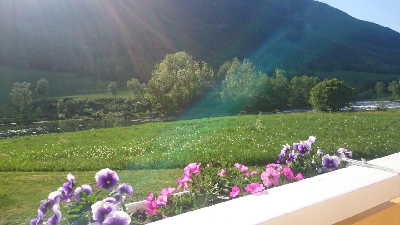 Naustvoll Villa Olden Eksteriør billede